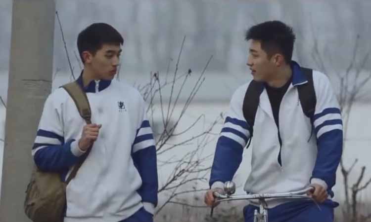 Addicted (2016)